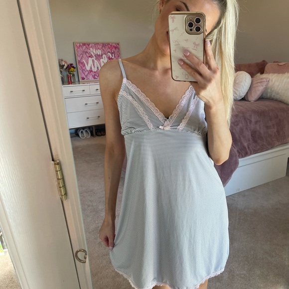 Laura Ashley Blue and White Striped Chemise - Picture 1 of 5